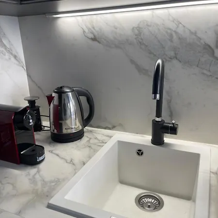 شقة Bilocale Zona Navigli ميلان